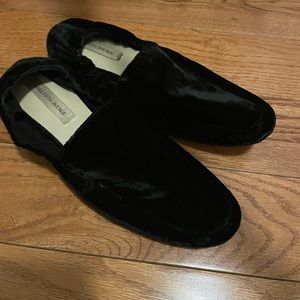 Women velvet loafers
